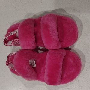 💗NEW UGG Pink Slippers